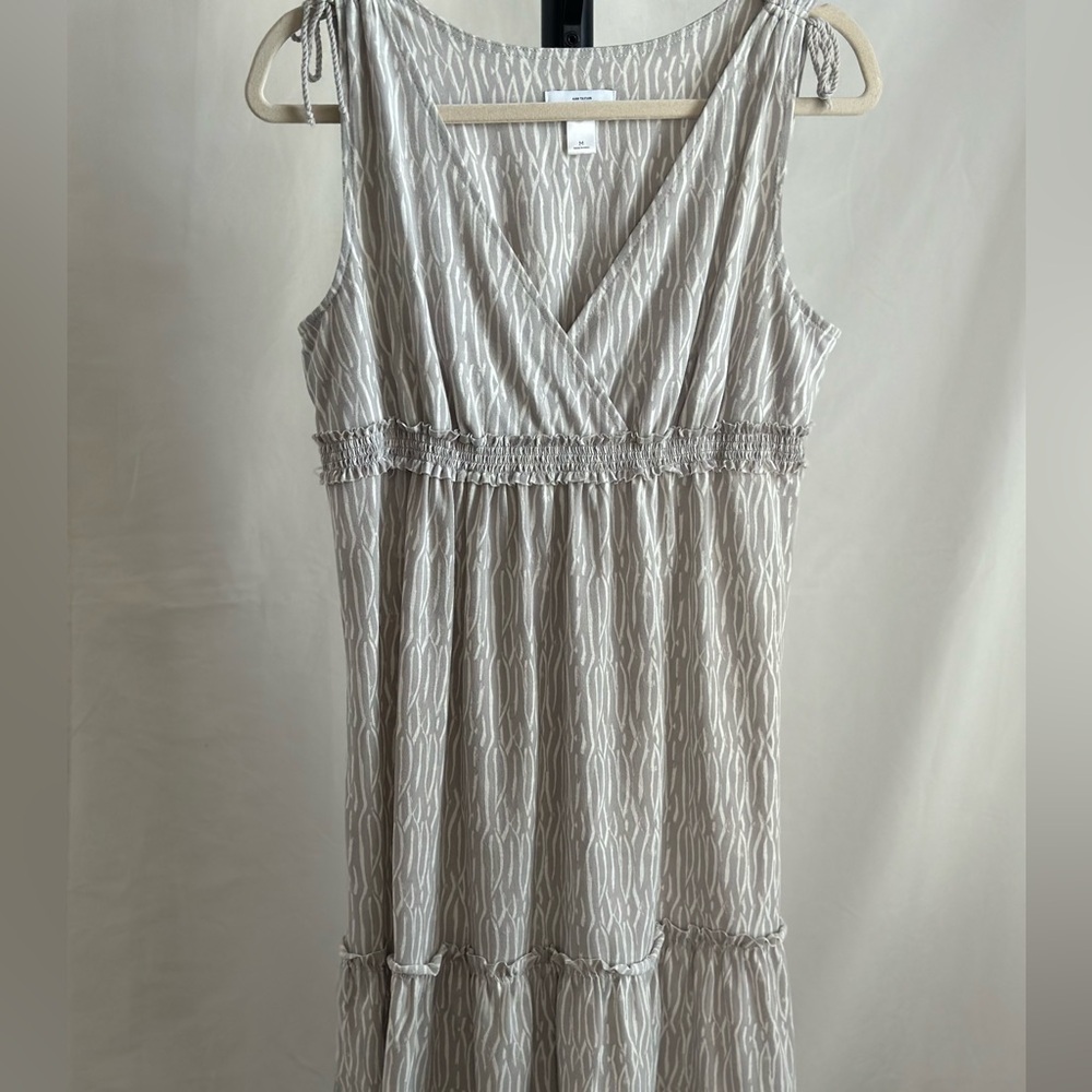 🌼 LOFT MIDI SUMMER‎ SLEEVELESS DRESS. Size Med